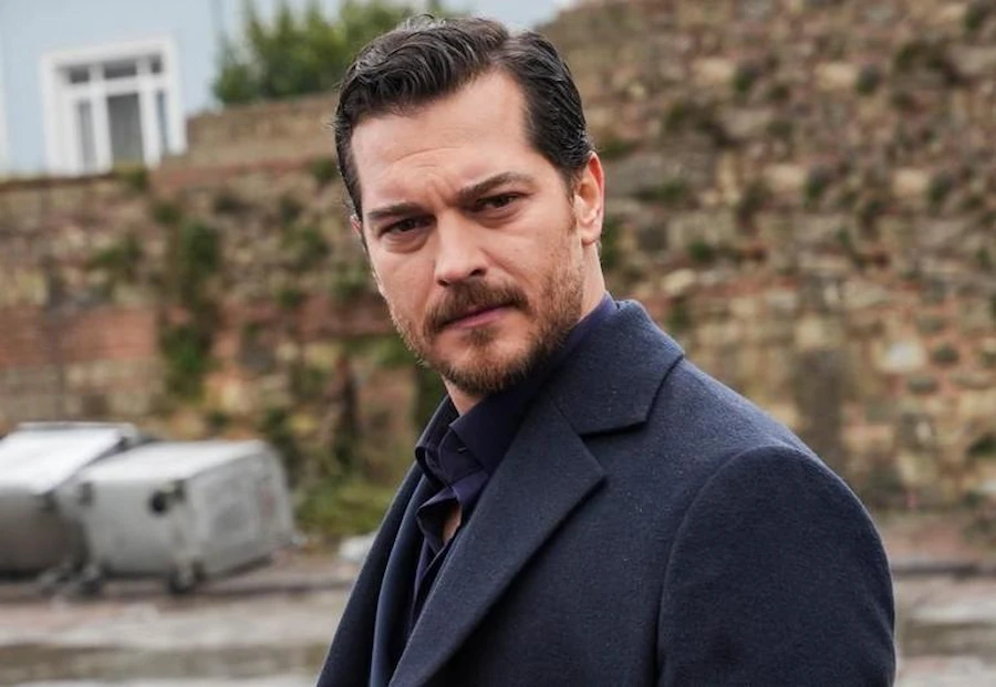 Cagatay Ulusoy mashkulli më i pashëm i Turqisë për vitin 2025