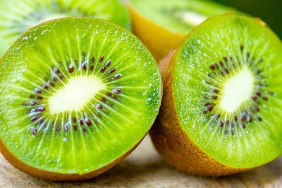 Zbuloni përfitimet nëse konsumoni kivi