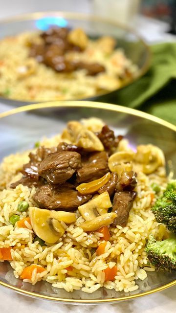 Tave orizi me qofte – ushqime tradicionale shqiptare