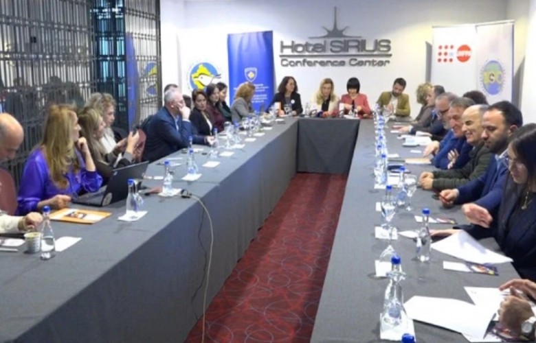 6 të vdekur e 31 raste të reja me HIV / AIDS në vitin 2025