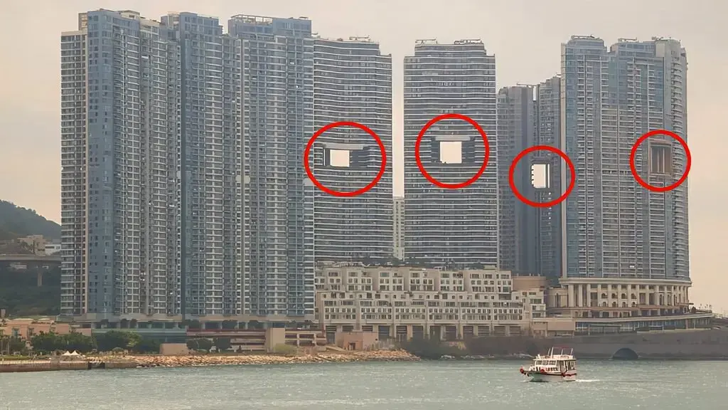 A e dini pse ndërtesat e larta në Hong Kong kanë një vrimë të gjerë në mes?